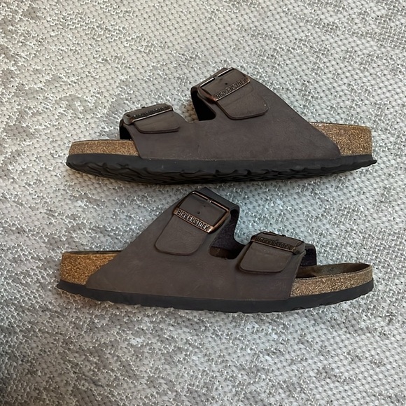 Birkenstock Women’s Brown Arizona Sandals size 37 Mocha color - Picture 6 of 7